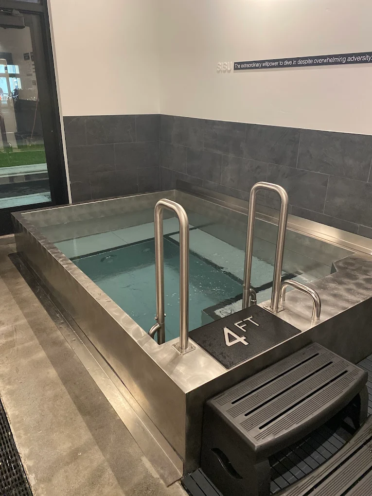 Cold plunge pool at PLUNJ Idaho Falls