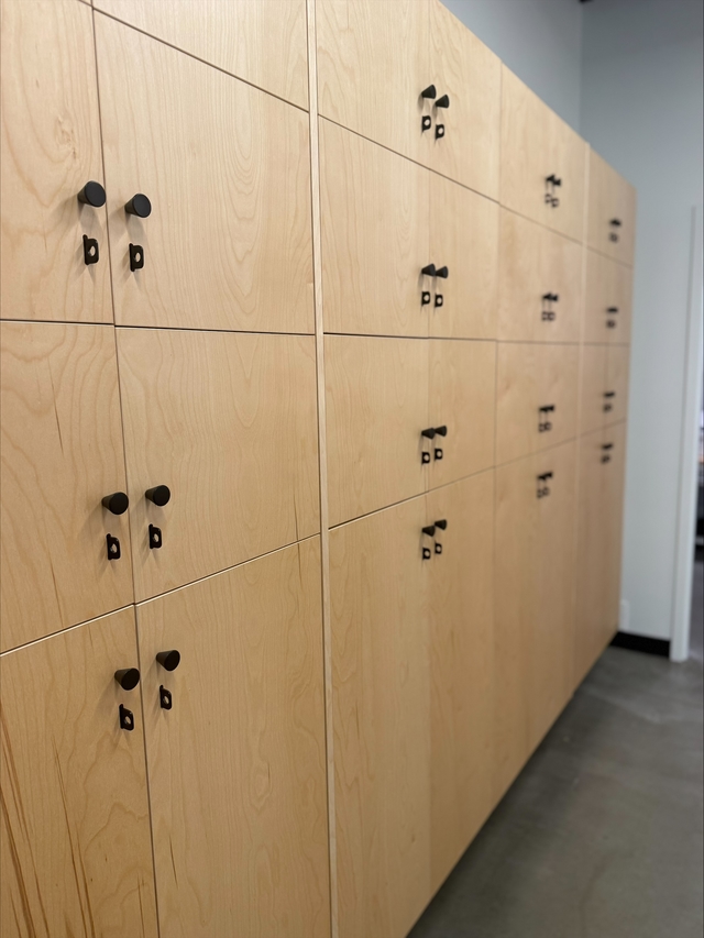 PLUNJ Logan lockers