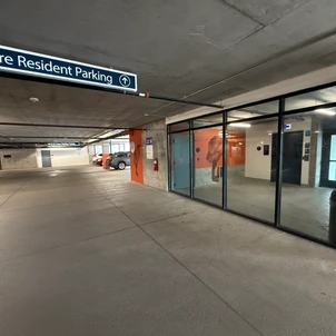 PLUNJ Salt Lake parking options
