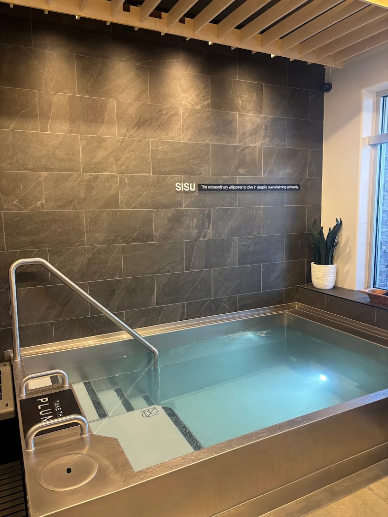 Cold plunge pool at PLUNJ St. George
